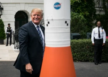 Trump to host Artemis II astronauts to celebrate lunar flyby