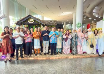 Winning hearts must remain focus of public service, says Kuching South mayor