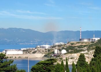 Croatian Prime Minister Urges Settlement of Dispute between MOL and INA