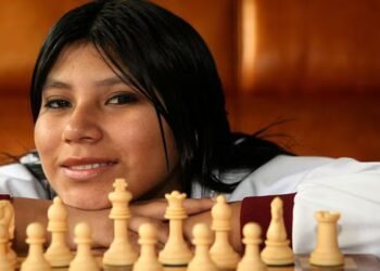 International observers of these elections, Peruvian chess champions, and the Super-Niño who could be close