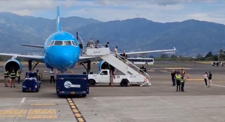 Ombudsman demands that the Government report where the migrants deported from the United States are located
