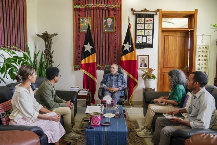 Ramos-Horta discusses State Budget and Eonomic Diversification with Lao Hamutuk