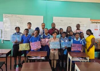 MP visits Bay Primary to rally pupils ahead of 11-plus exam