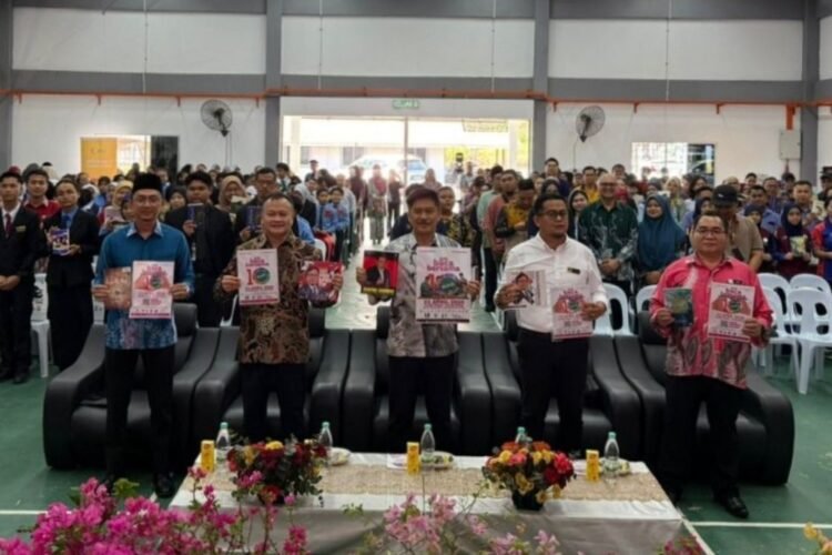 Expand ‘Jom Baca 10 Minit’ programme to rural areas, says deputy minister