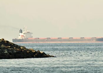Iran | US blockade of the Strait of Hormuz: Is Donald Trump seeking to force Iran to negotiate or pushing the war towards escalation? | Oil | Israel