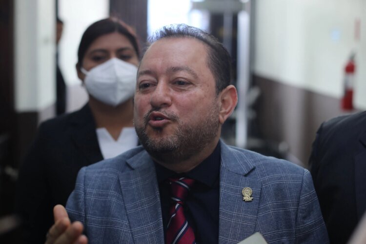 Complaints from the CGC could block the settlement and complicate the takeover of Walter Mazariegos