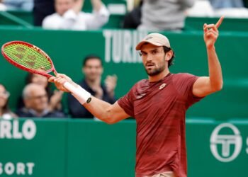 Vacherot makes history and will face Alcaraz in MonteCarlo
