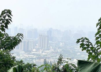 Industry group opposes changes to pollution rules