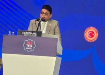At IPU, Gajadien advocates for young people’s future prospects and an integrated approach to crises – De Ware Tijd