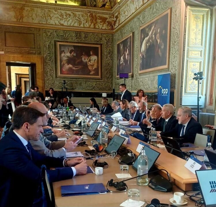 The PDCS in Rome for the 50th anniversary of the EPP: Venturini at the round table on Christian values ​​and European identity