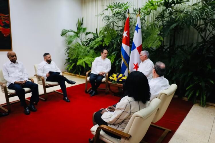 Panama hires lawyers in Cuba to defend those arrested for graffiti in Havana