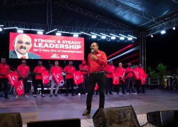 ABLP Leader Browne Dismisses UPP Plans as ‘ChatGPT Manifesto’ at Mass Gathering