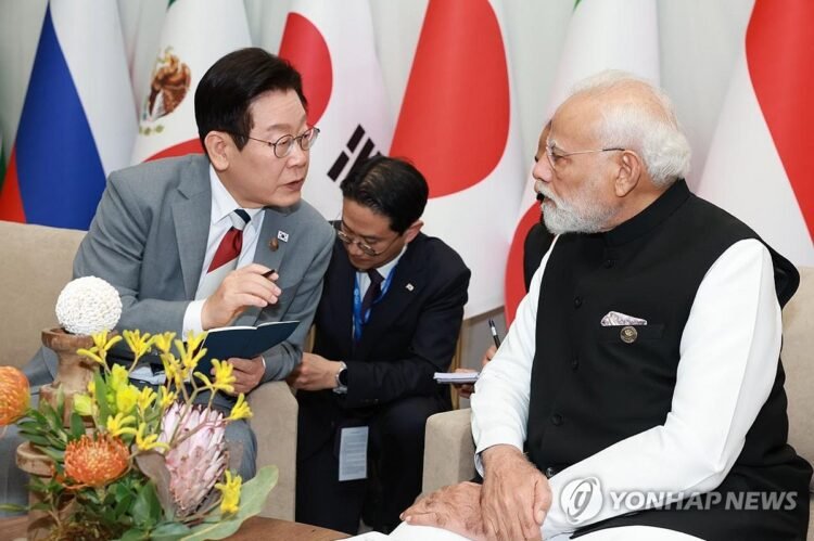 (LEAD) Lee to make state visits to India, Vietnam next week