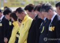 (LEAD) Lee says feels ‘heavy responsibility’ over 2014 Sewol ferry disaster