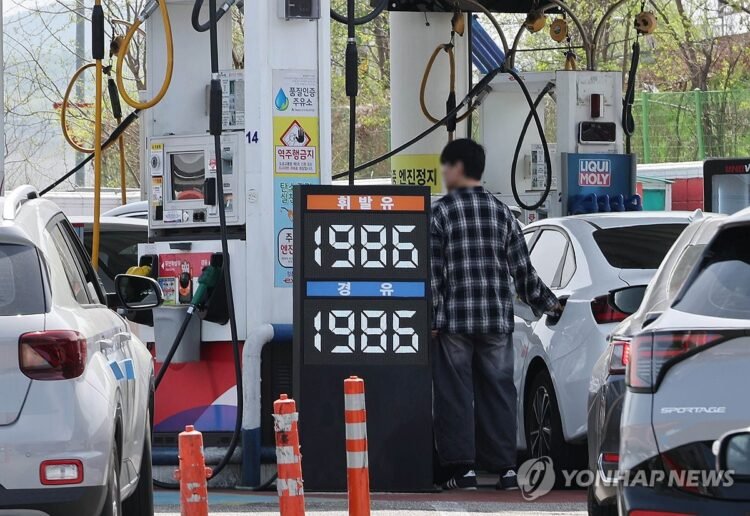 Fuel price cap system lowered consumer prices by up to 0.8 pp in March: report