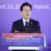(LEAD) Lee calls for closer cooperation on raw material supply chains with Vietnam