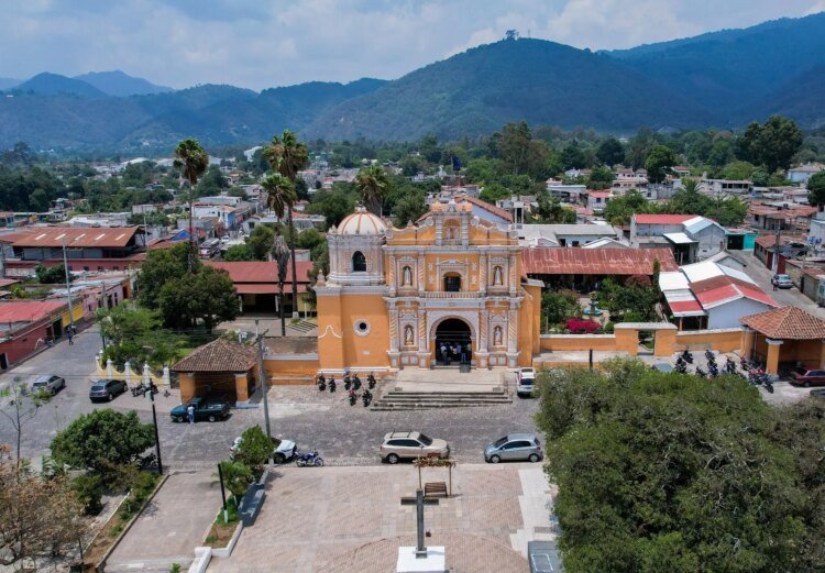 Typical food, culture and music: this will be the Charming Walk in San Pedro Las Huertas