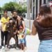 The bronze monkey that surprises in the center: pedestrians stop to touch it and take photos | Community | Guayaquil