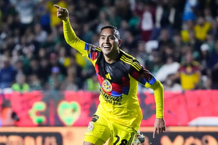 America controversially defeats León and adds its second consecutive victory