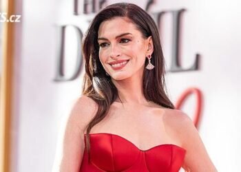 According to People magazine, the most beautiful woman in the world in 2026 is actress Anne Hathaway
