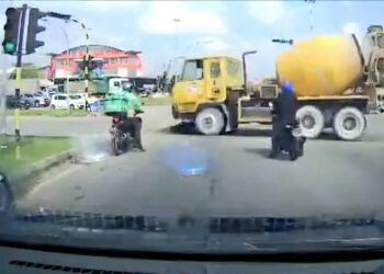 Cement lorry driver arrested after fatal crash at Sibu traffic lights
