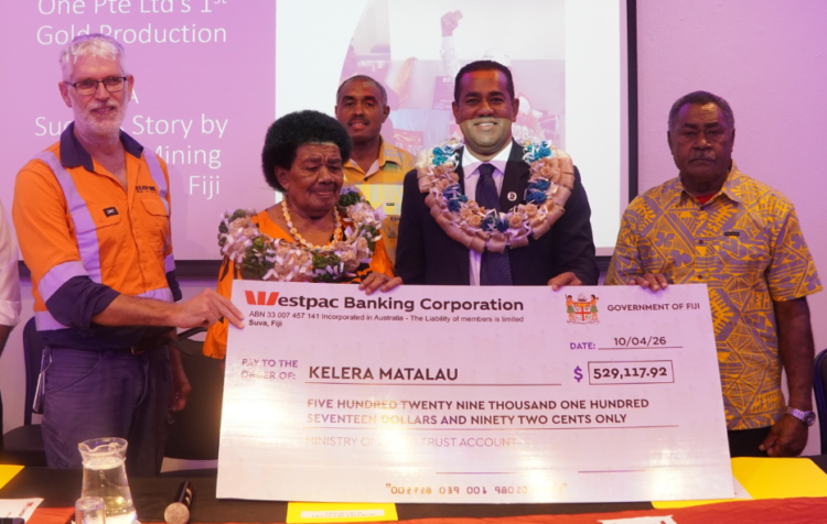 $529,000 royalty payout handed to Vaturu landowners