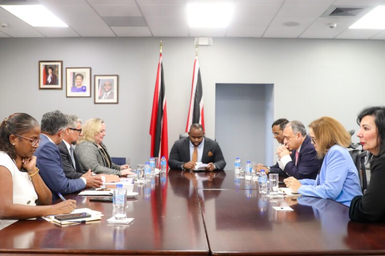 Trinidad and Tobago recognizes Delcy Rodríguez and prepares to send a delegation to Caracas