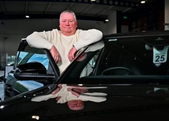 ‘You don’t want to be getting two new hips at 30’ – Carlow boss Pat Bennett on his son Stephen and what the Waterford star puts his body through