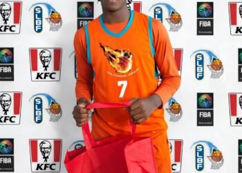 Kings stay top of basketball table