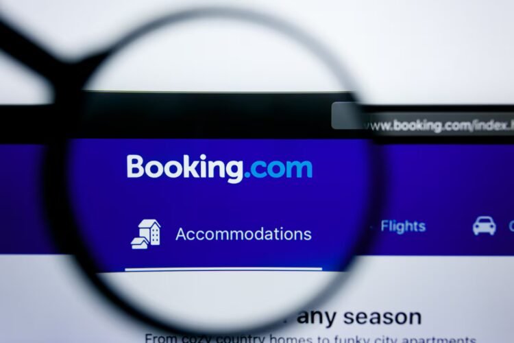 Booking.com sends a disturbing message to its customers about a situation that no one wants