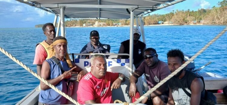 Communities of North Vella receive food supplies