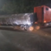 Trailer completely blocks Bárcenas route in Villa Nueva and affects vehicular traffic