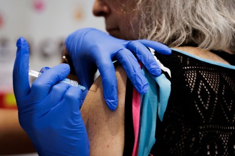 CDC delays report showing covid vaccine benefits, scientists say