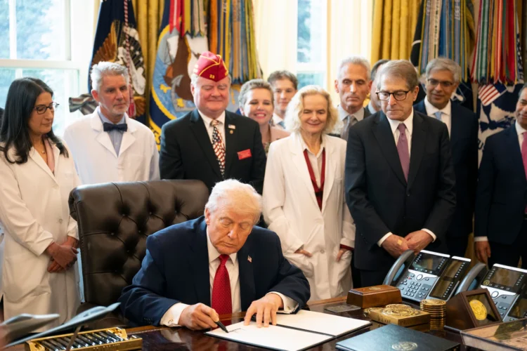 Trump officials reclassify medical marijuana as Schedule III drug