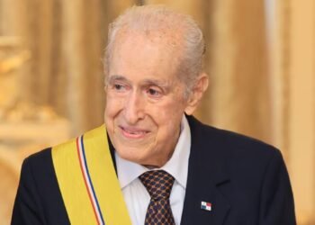 Luis H. Moreno, defender of democracy and banking leader, dies
