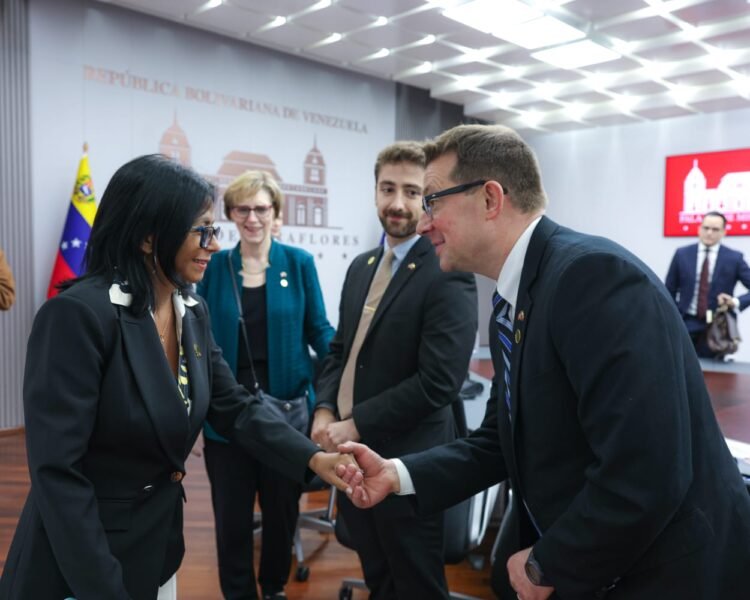 Delcy Rodríguez wants a “long-term” relationship between Venezuela and the United States