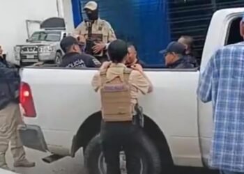 Six municipal police officers from Coscomatepec, Veracruz, are arrested