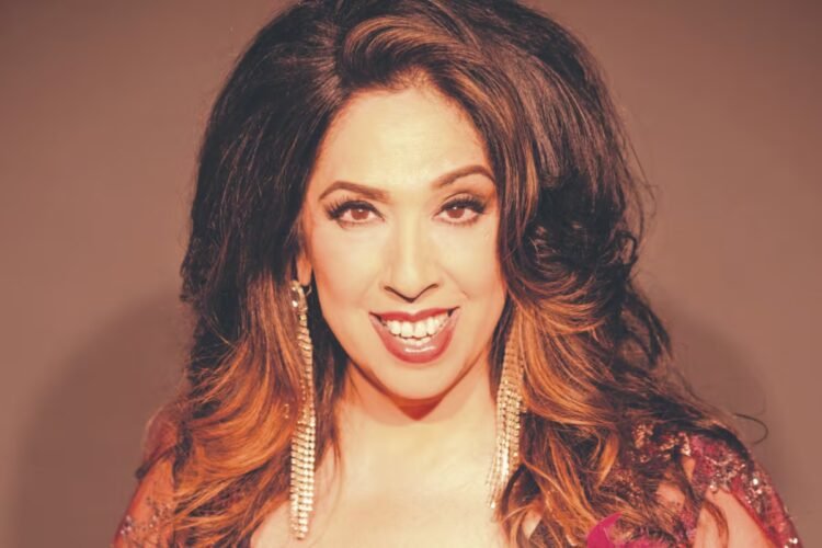 Regina Orozco celebrates 40 years of irreverence