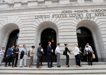 Appeals court rules Texas can mandate Ten commandments in classrooms