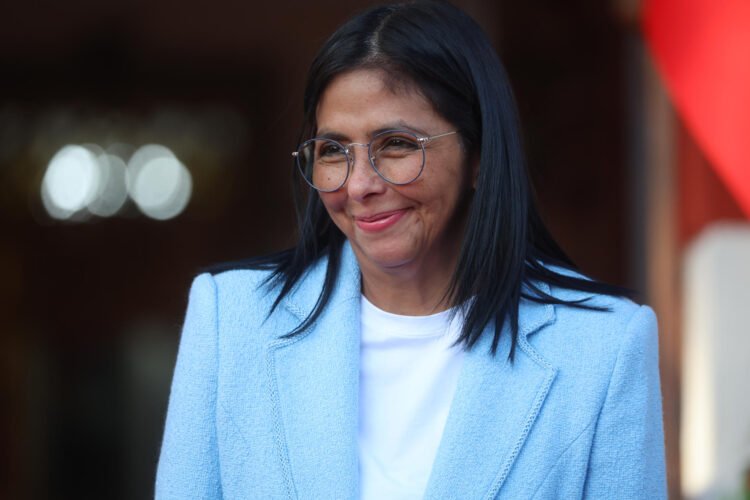 Delcy Rodríguez plans to run in the next presidential elections