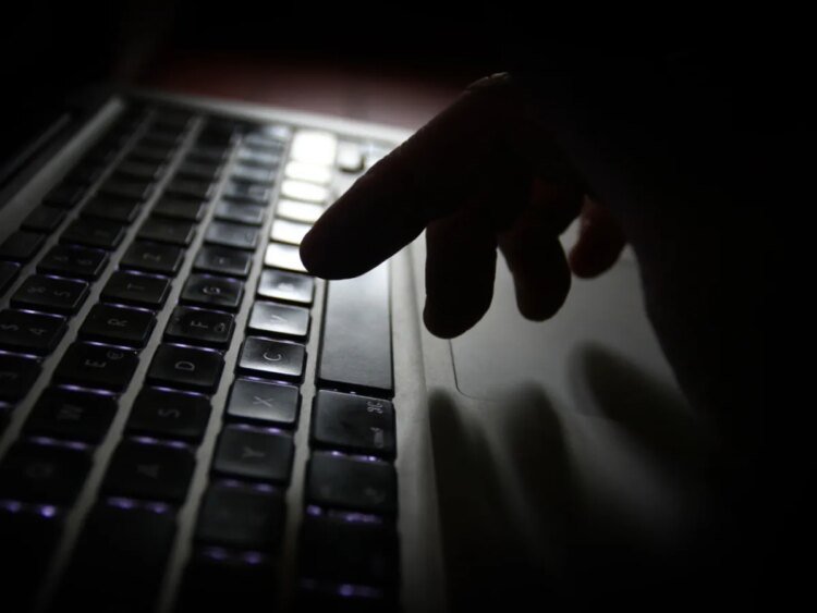 Ten arrested in suspected Swiss-based romance scam