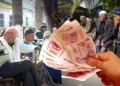 Subsidized loans for retirees and bringing forward the date of disbursement of May and June pensions to this date