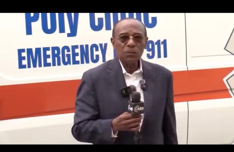 New Glanvilles Ambulance Features Built-In Oxygen System, Health Minister Says