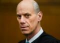 Court orders DC judge to end criminal contempt inquiry into Trump officials involved in deportation flights