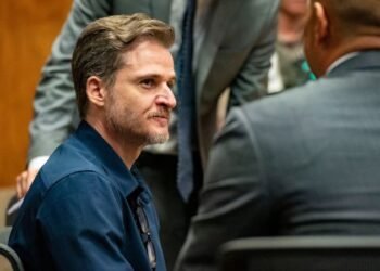 Gerhardt Konig: Hawaii doctor accused of trying to kill his wife convicted of attempted manslaughter