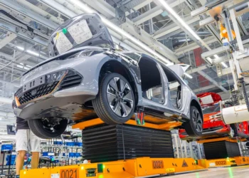 FOKUS 1-Lower Saxony’s Prime Minister: No VW factory closures in Europe