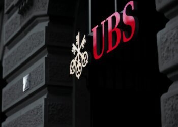 Swiss government wants UBS to increase its capital by $20 billion