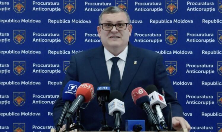 (LIVE) The head of the Anti-Corruption Prosecutor’s Office holds a briefing after the verdict of Plahotniuc in the case of the theft of a billion
