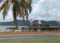 They prohibit informal street commerce in the Amador Causeway and warn about deceptive charges