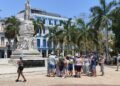 Cuba and the night: Cuba: between invincible hatred and eternal resentment